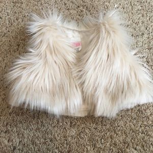 6/9 month Ricrac & Ruffles fur vest